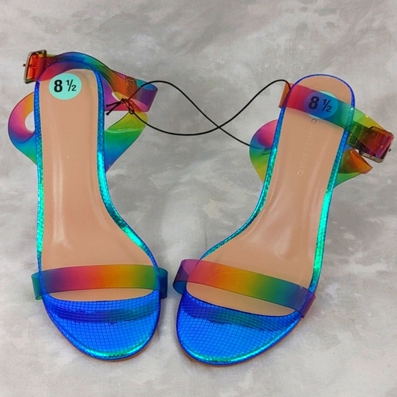 ๐NWT Olivia + Kate Rainbow Heels ๐ - Picture 3 of 8